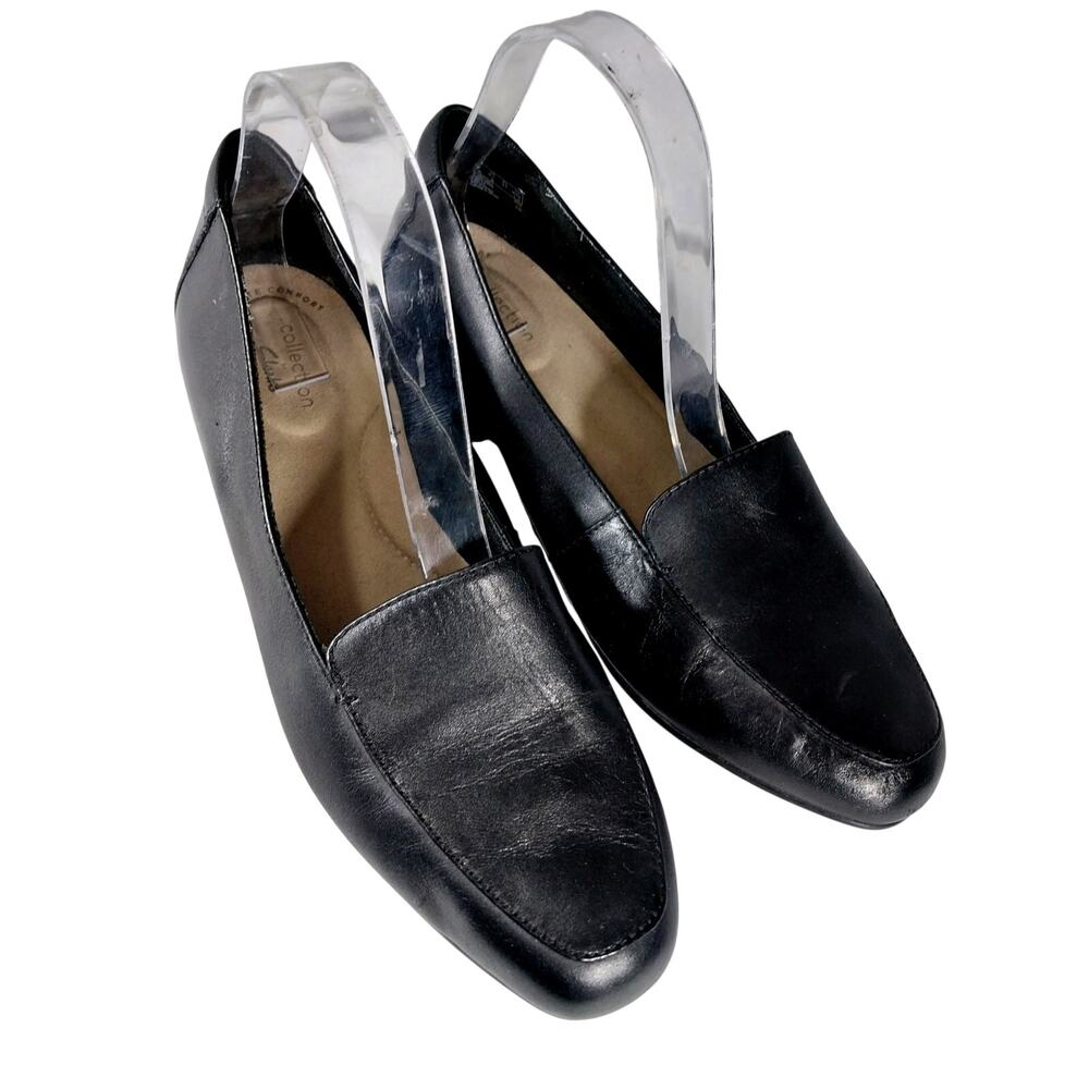 CLARKS! LUXE BLACK GENUINE LEATHER LOW HEELED, RUBBER SOLE SLEEK LOAFERS! 9.5M